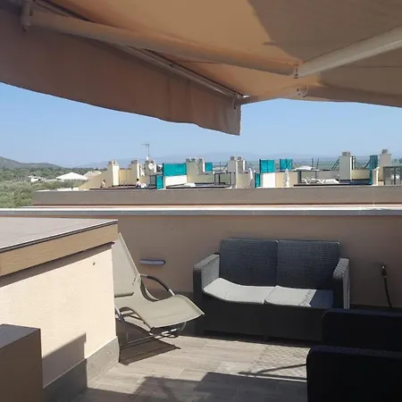 Atico Con Piscina Privada Y Zona Chill Out * Sant Carlos de la Ràpita